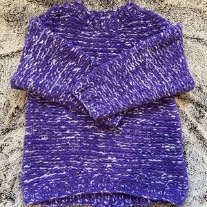 🍀🍀🍀 Sweater